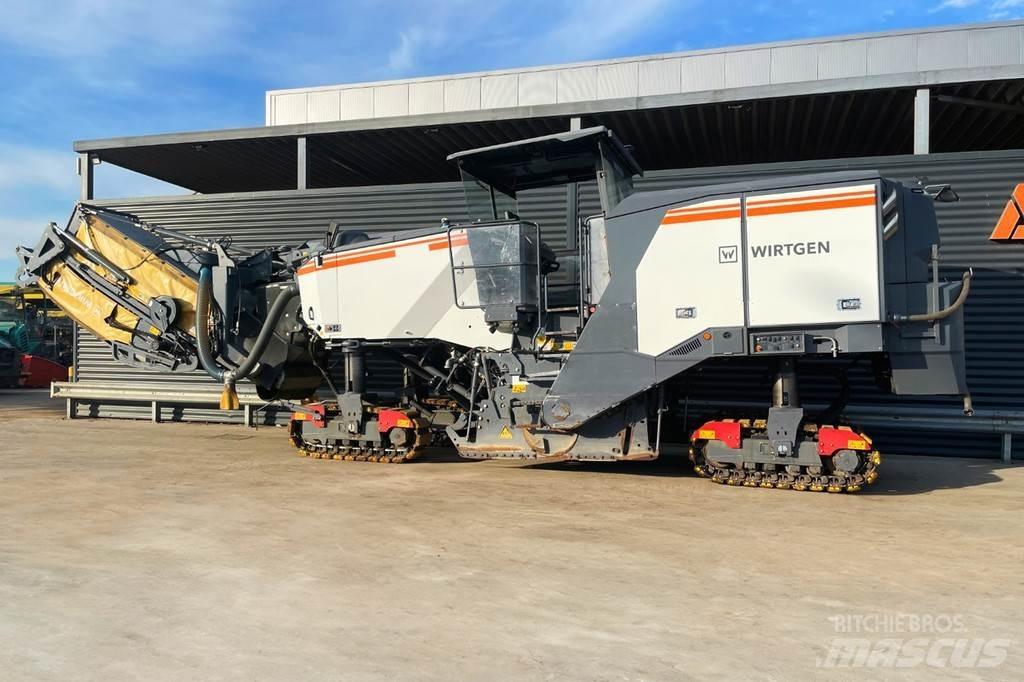 Wirtgen W 220 FI Freze za asfalt