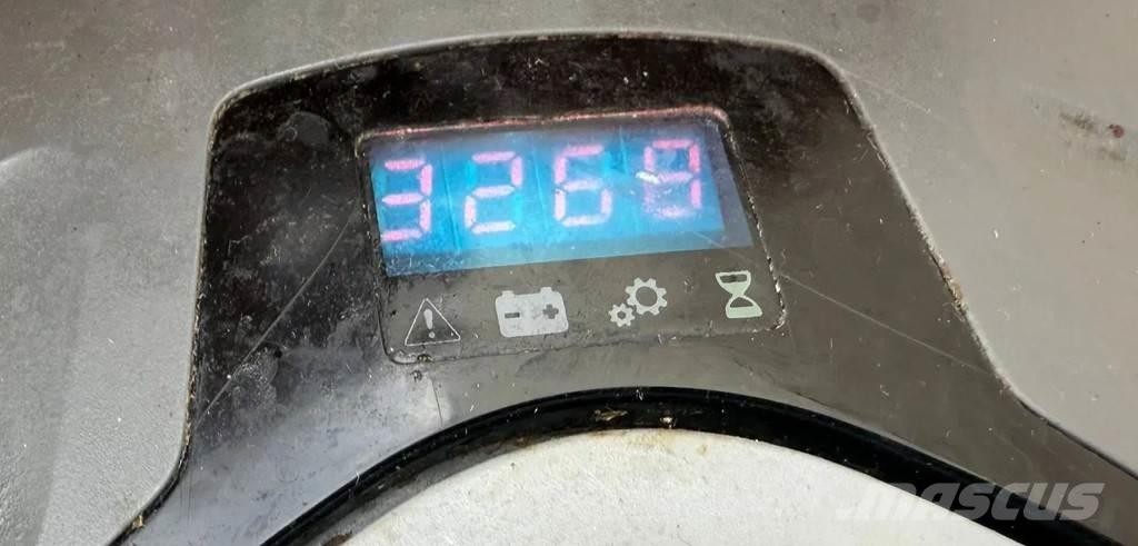 BT SWE200D Ručni električni viljuškar