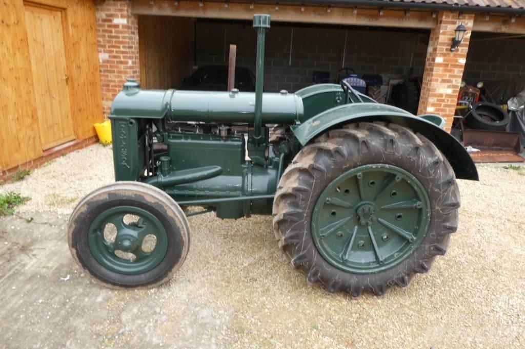 Fordson standard Traktori