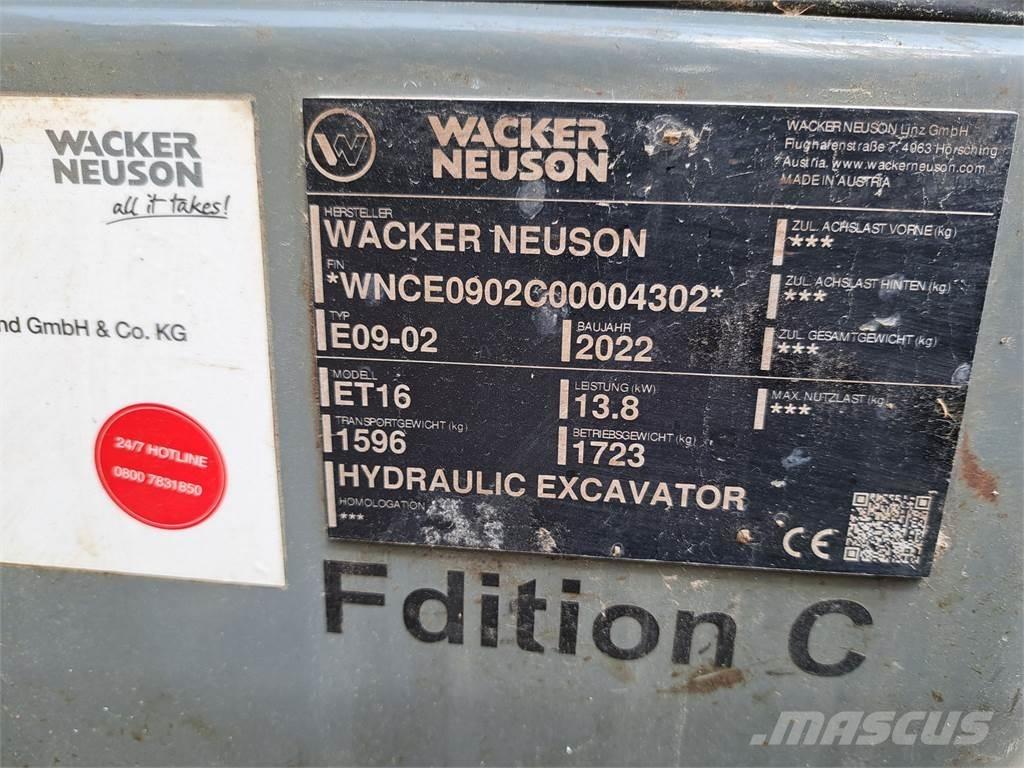 Wacker Neuson ET16 Bageri guseničari