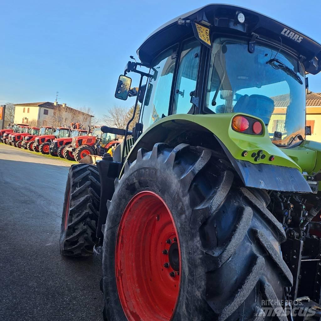 CLAAS Arion 550 Traktori