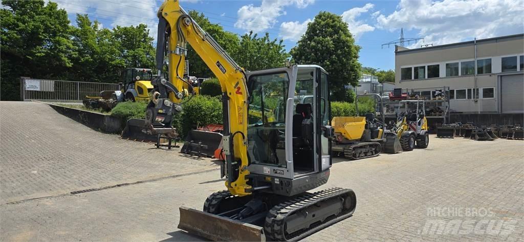 Wacker Neuson EZ26 Bageri guseničari