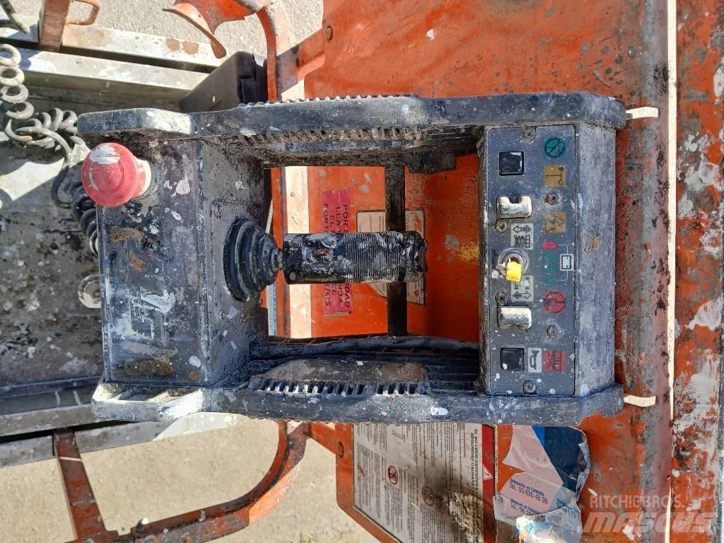 JLG 1930 ES Makazaste platforme