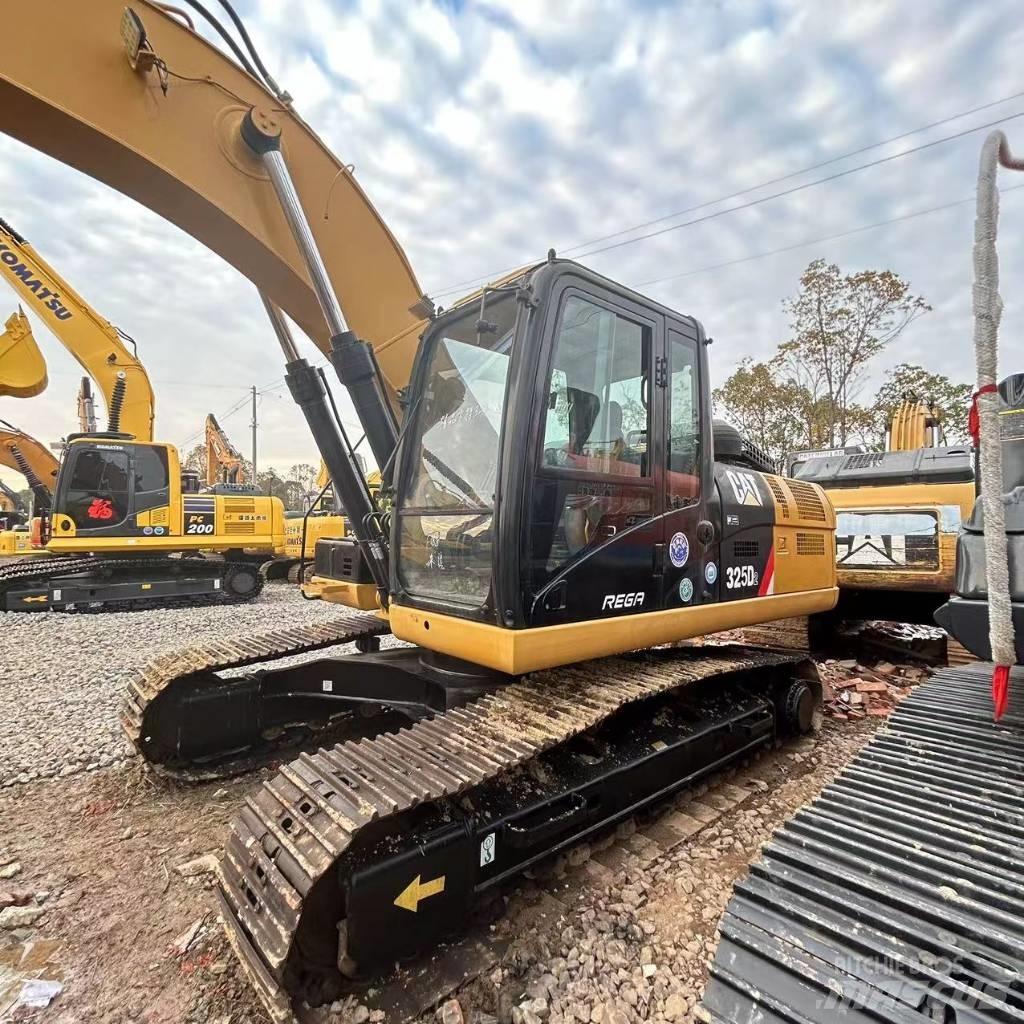 CAT 325 D Bageri guseničari