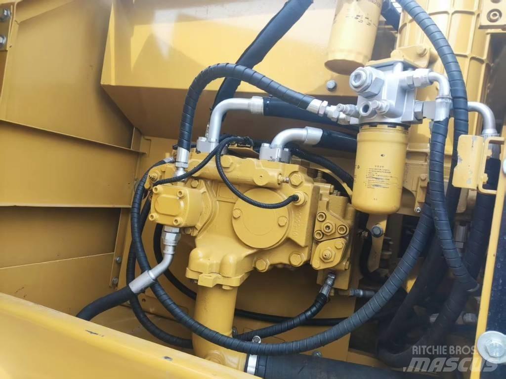 CAT 320 C Bageri guseničari
