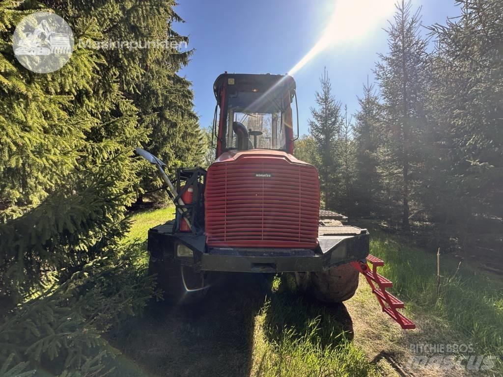 Komatsu 845 Forvarderi