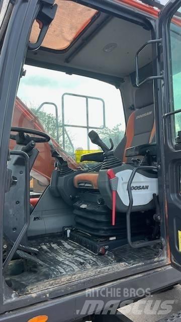 Doosan DX140W-5 Bageri točkaši