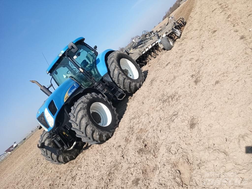 New Holland T 7060 Traktori