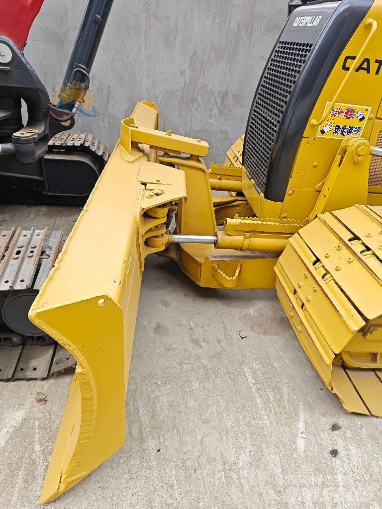 CAT D 5 K Buldožeri guseničari