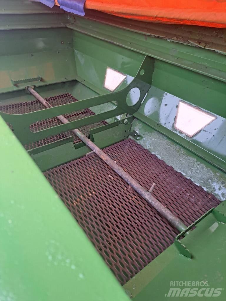 Amazone ZA-M 3000 Rasturači mineralnog đubriva