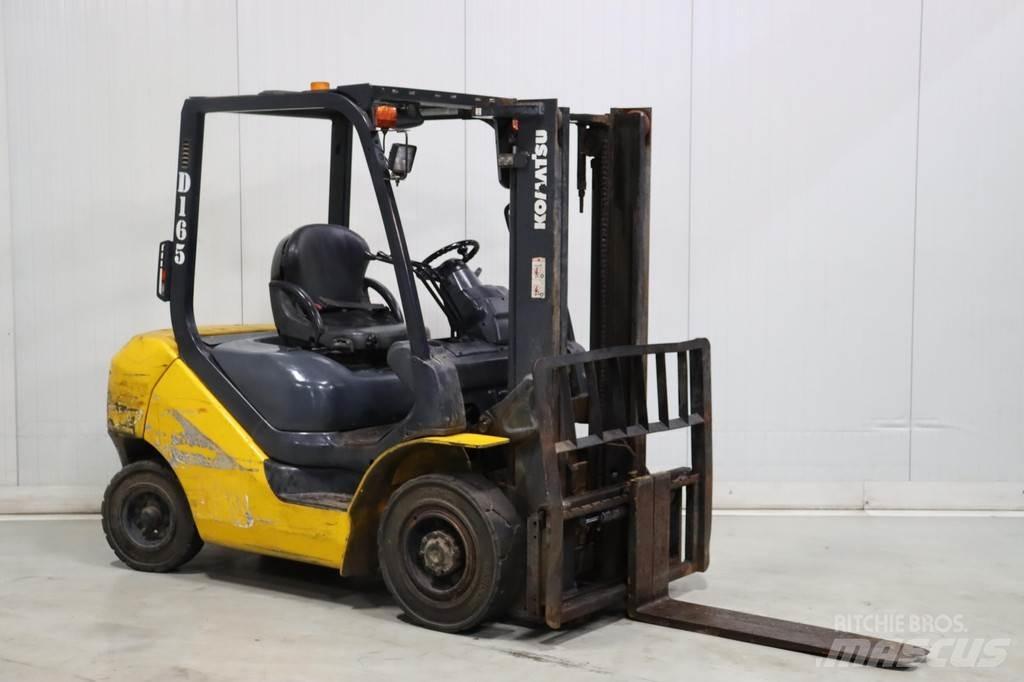 Komatsu FD25T-16 Dizelski viljuškari