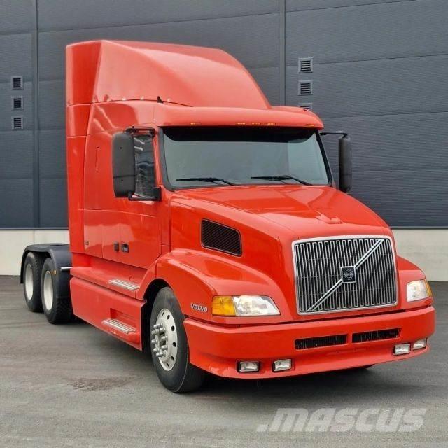 Volvo VNL-4 Tegljači