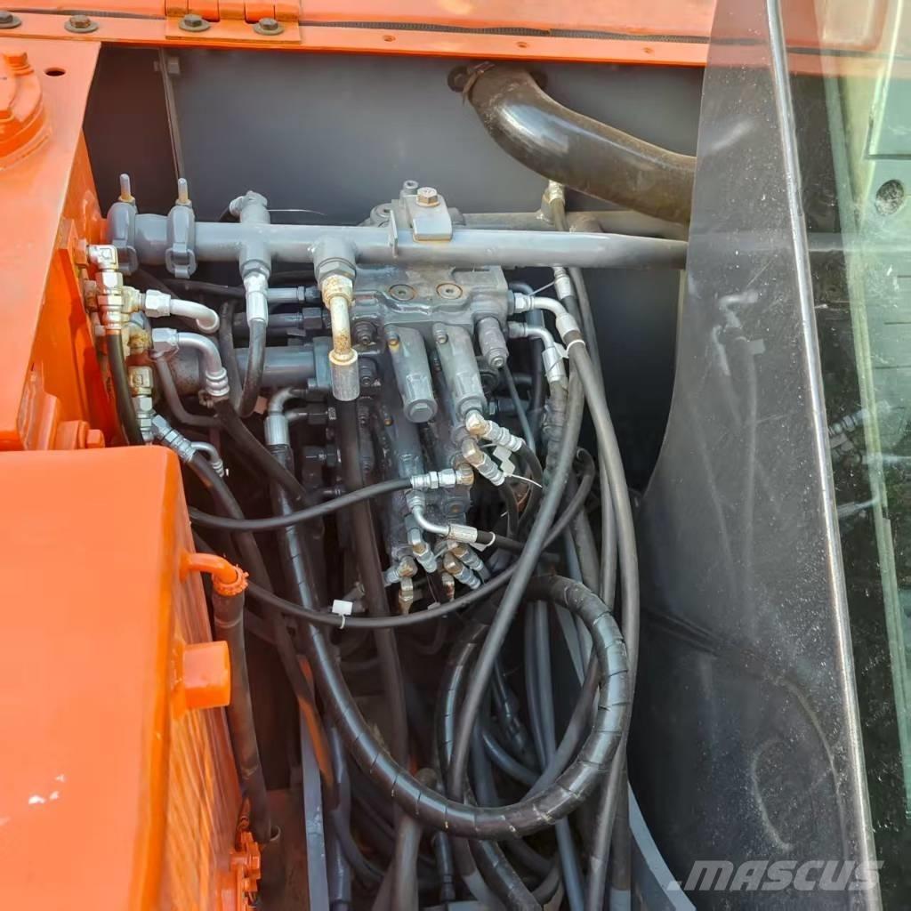 Hitachi ZX 60 Mini bageri < 7t