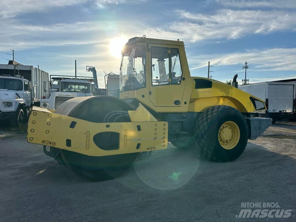 Bomag BW 219 D H-4 Valjci sa jednim bubnjem