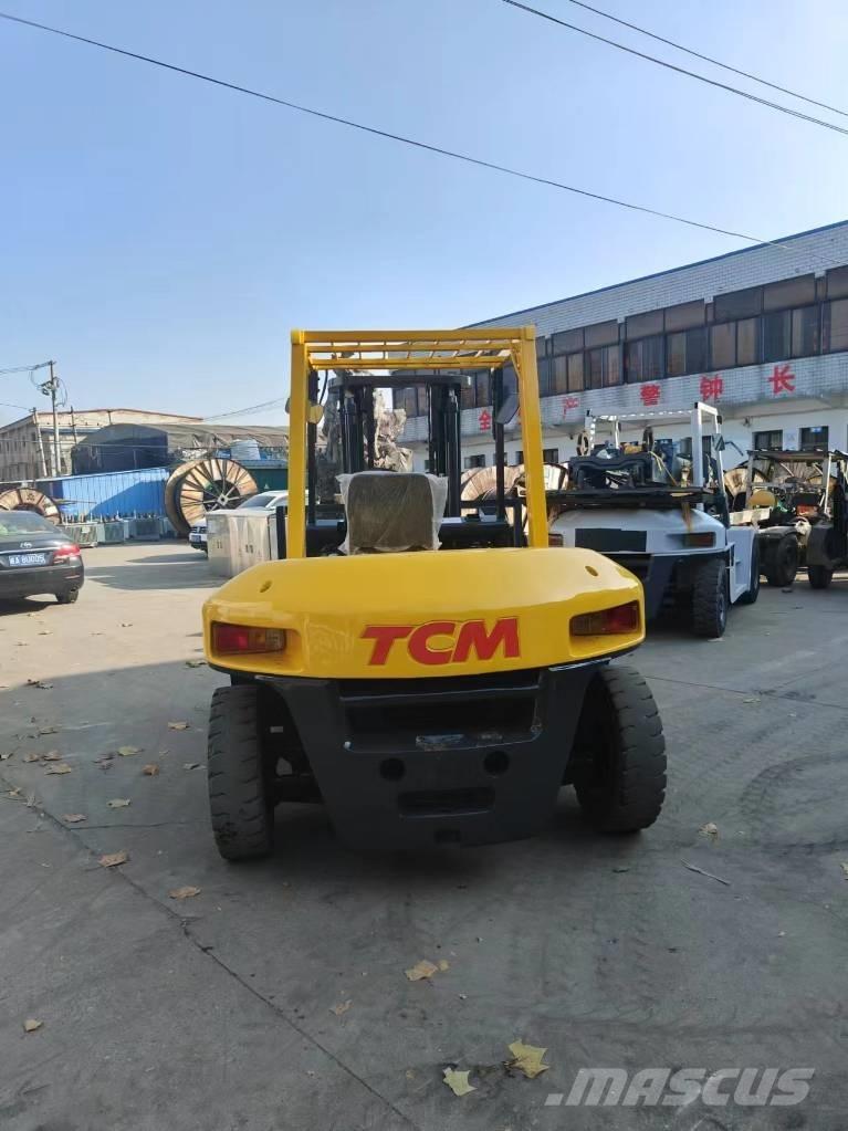 TCM 7t Dizelski viljuškari