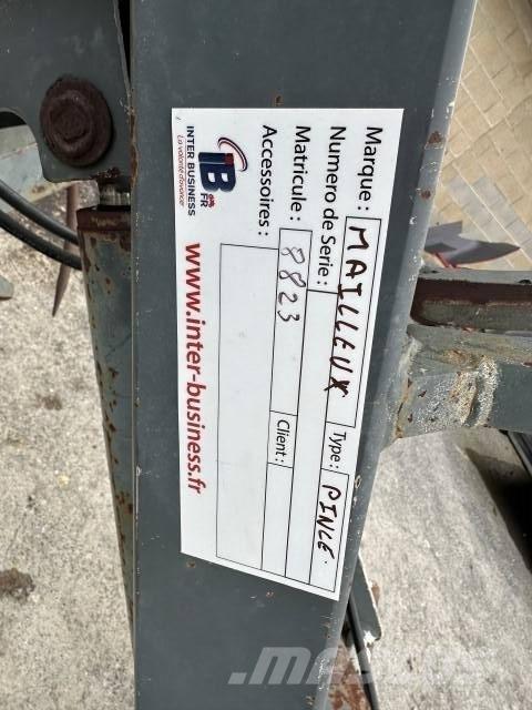 MAILLEUX MANIBALLE Pritege za bale