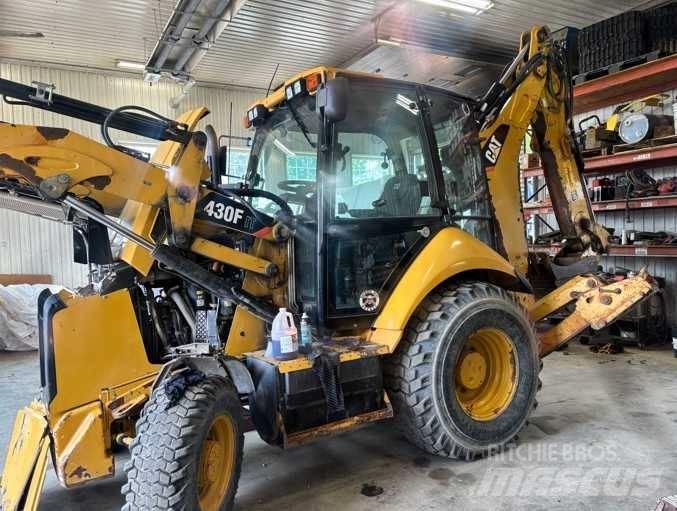 CAT 430 F IT Rovokopači