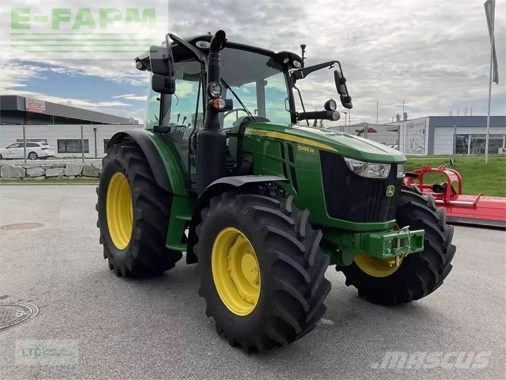 John Deere 5095m Traktori