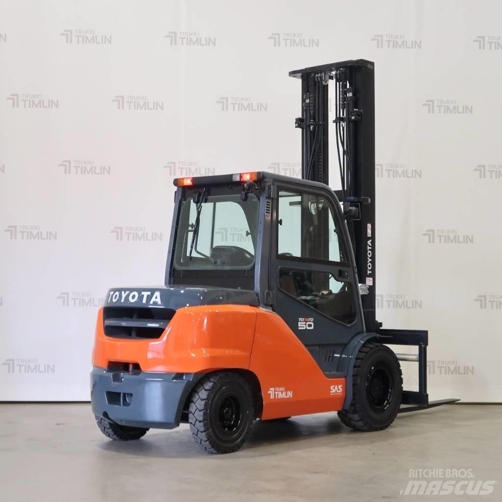 Toyota 40-8FD50N Dizelski viljuškari