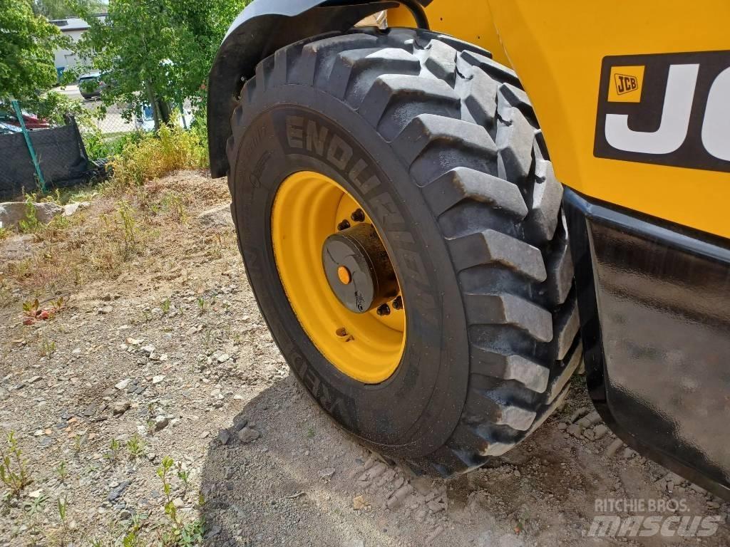 JCB 560-80 Agri Plus Teleskopski viljuškari