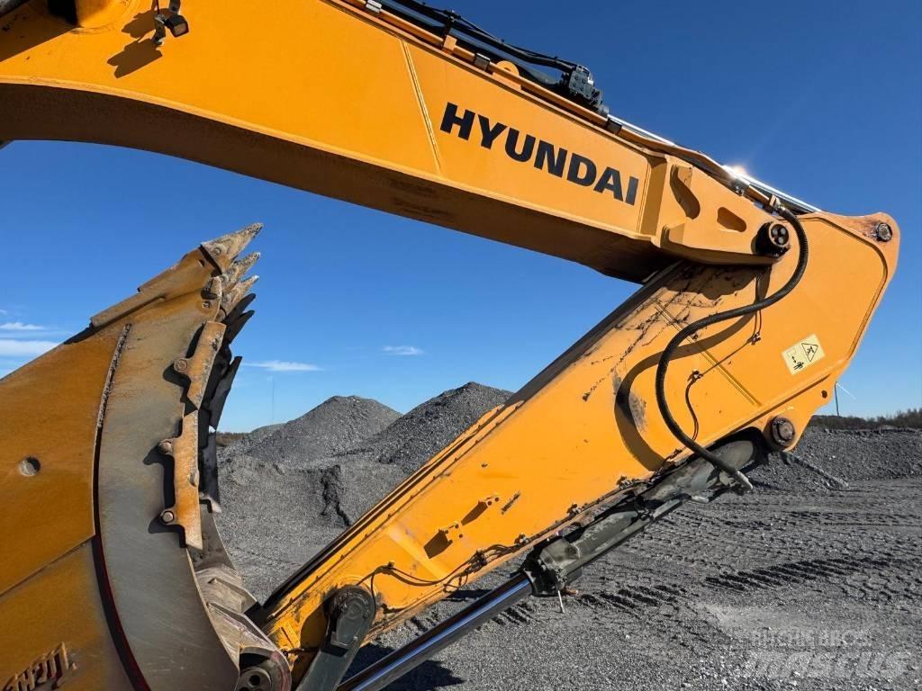 Hyundai HX 900 L Bageri guseničari