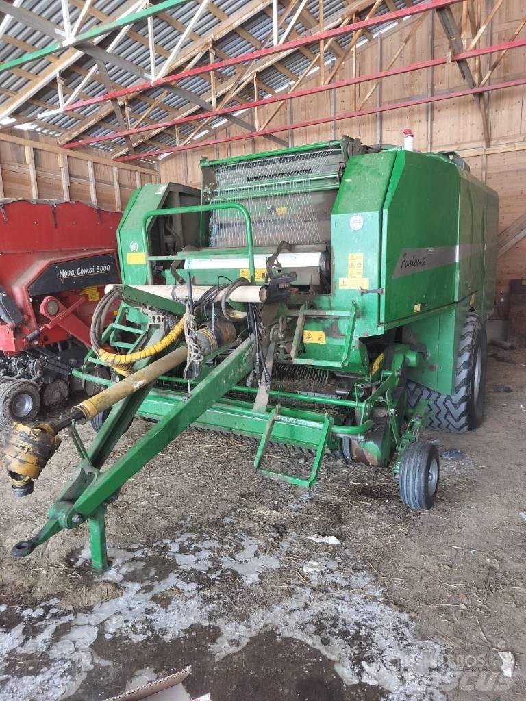 McHale Fusion 2 Prese/balirke za rolo bale