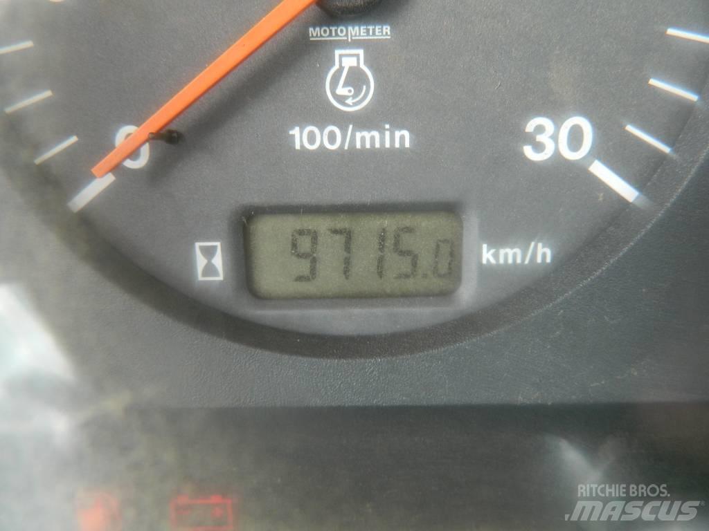 Valtra 8150 Traktori