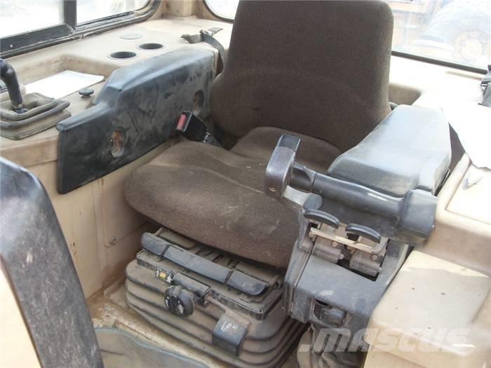 CAT D 6 M LGP Buldožeri guseničari