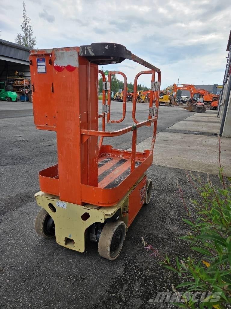 JLG 1230 ES Makazaste platforme