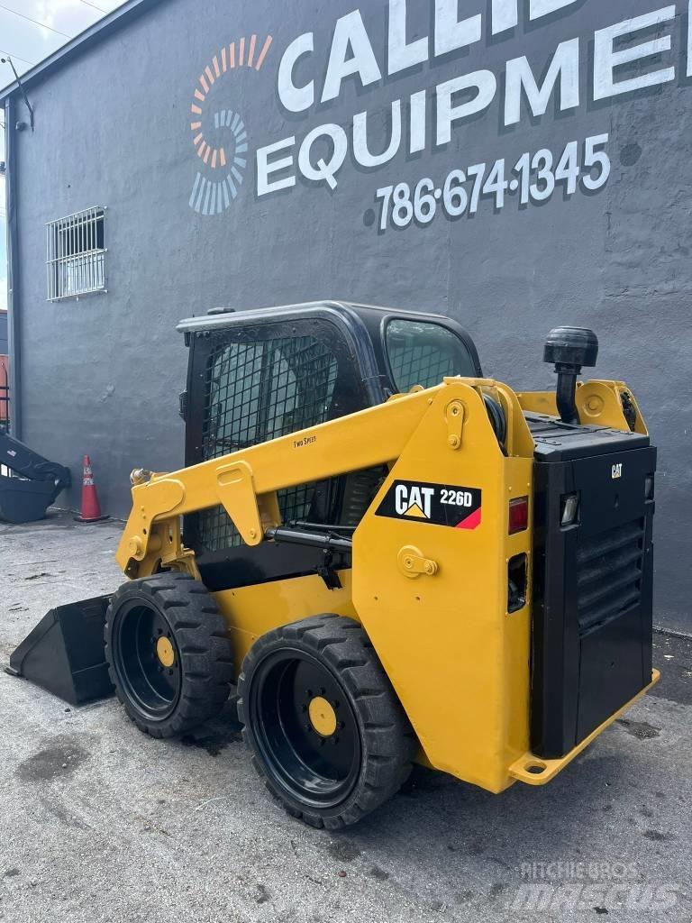 CAT 226 D Skid steer mini utovarivači