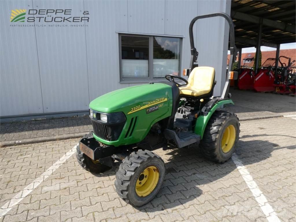 John Deere 2320 Manji traktori