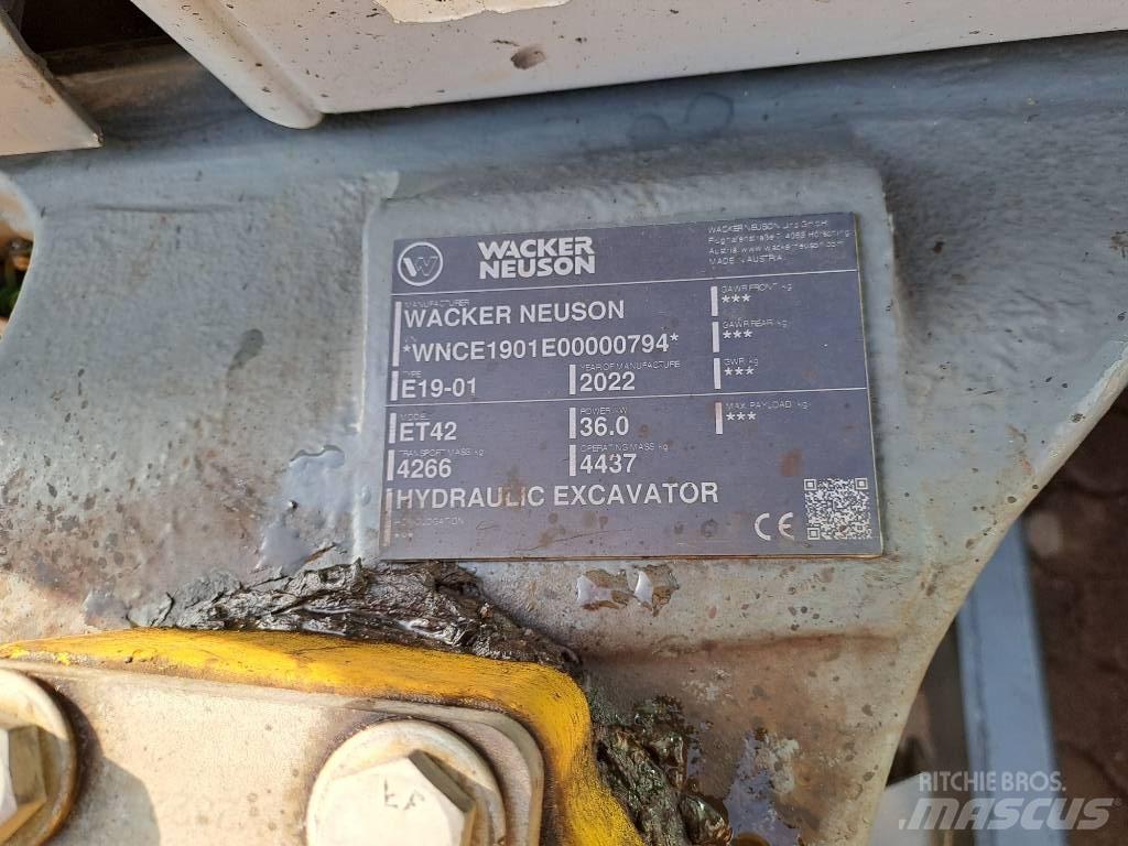 Wacker Neuson ET42 Bageri guseničari