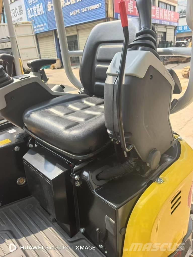 Wacker Neuson EZ 20 Bageri guseničari