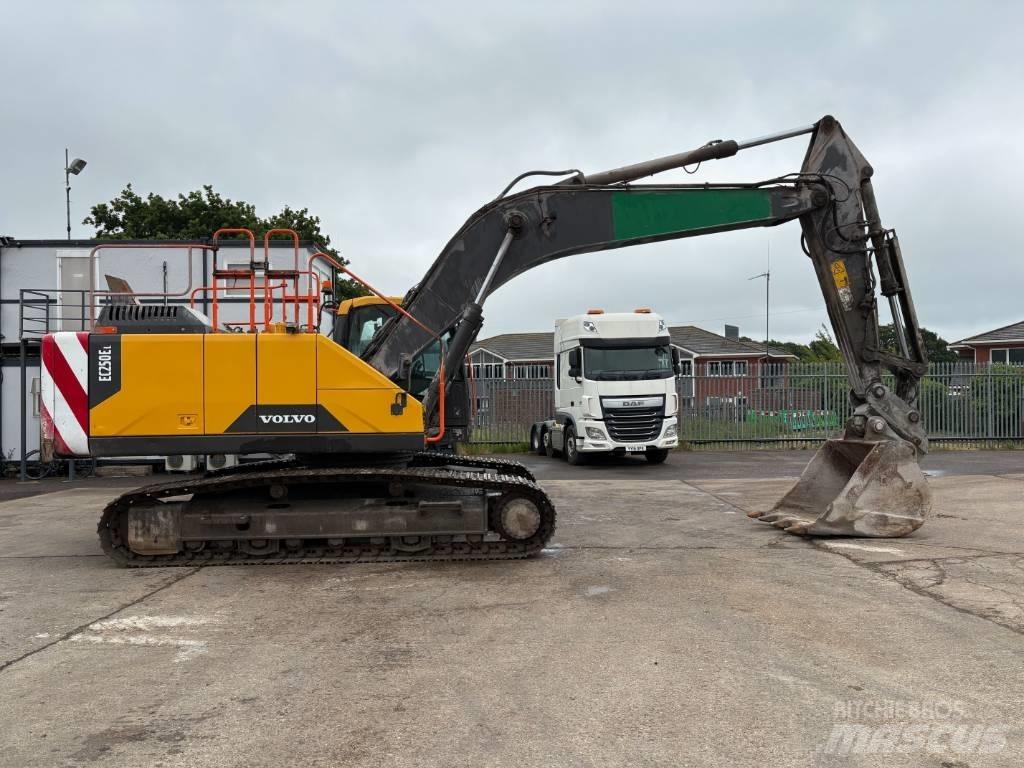 Volvo EC 250 EL Bageri guseničari