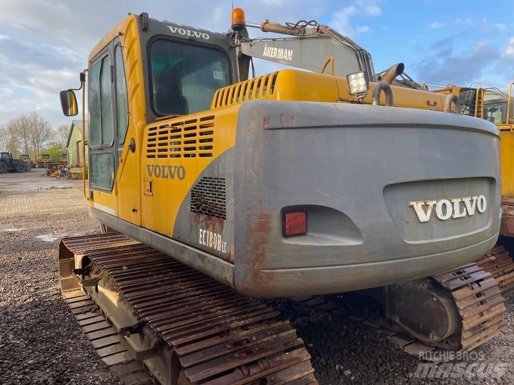 Volvo EC180B Bageri guseničari