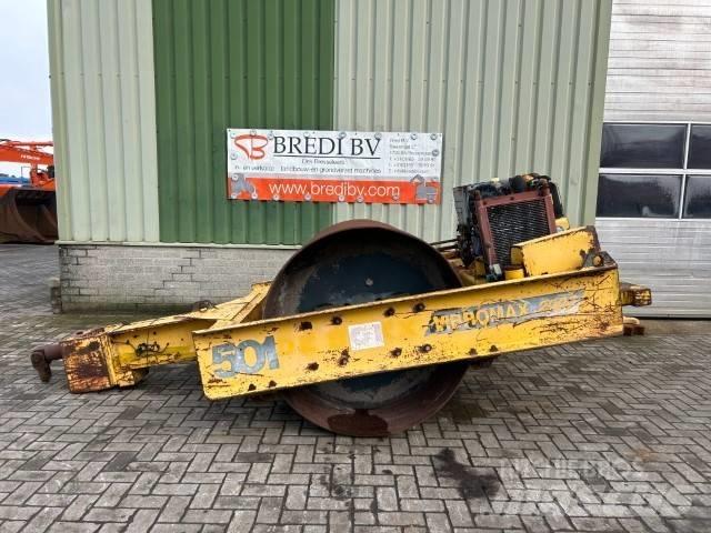 Vibromax 2000 Vučni vibracioni valjci