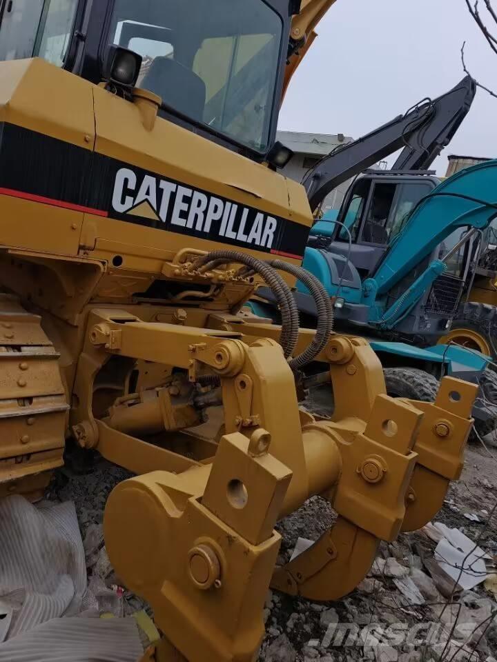 CAT D 6 G Buldožeri guseničari