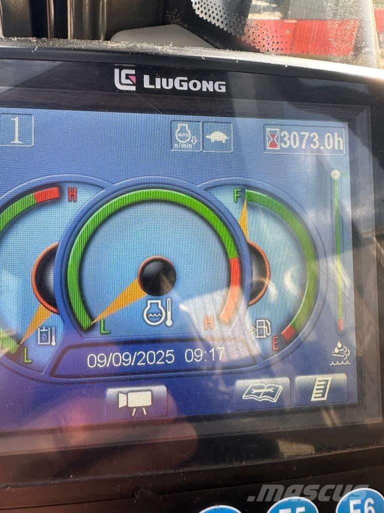 LiuGong 922E Bageri guseničari