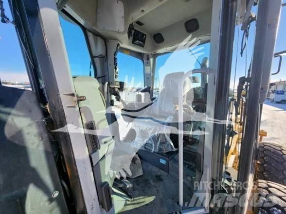 CAT 140M Grejderi