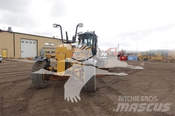 CAT 140M AWD Grejderi