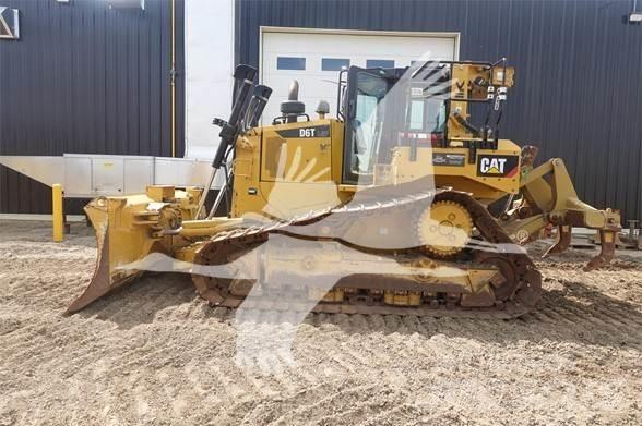 CAT D6T LGP Buldožeri guseničari