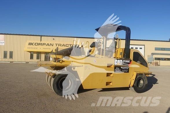 CAT PS-360C Pneumatic tired rollers