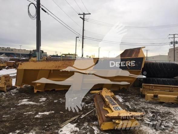 John Deere  Ostalo za građevinarstvo