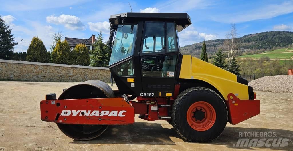 Dynapac CA 152 D Valjci sa jednim bubnjem