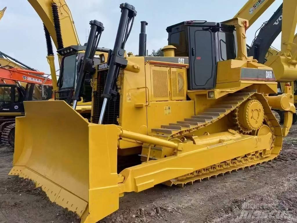 CAT D 8 R Buldožeri guseničari