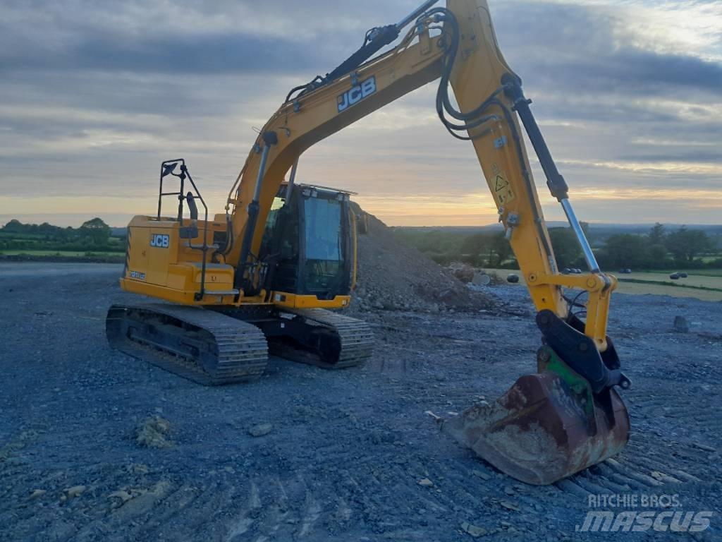 JCB 131 X Bageri guseničari