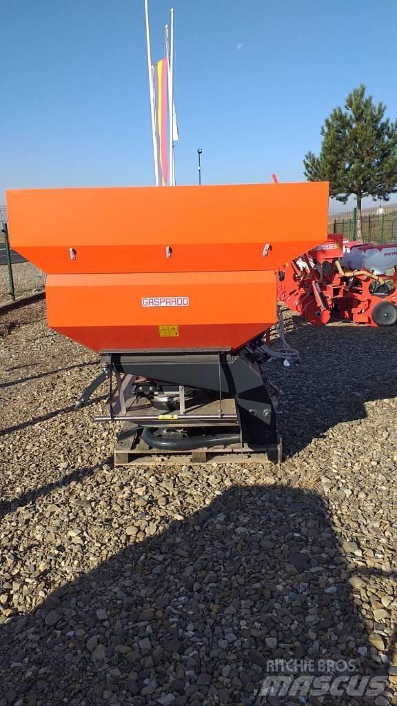 Maschio Zeno 24 Rasturači mineralnog đubriva