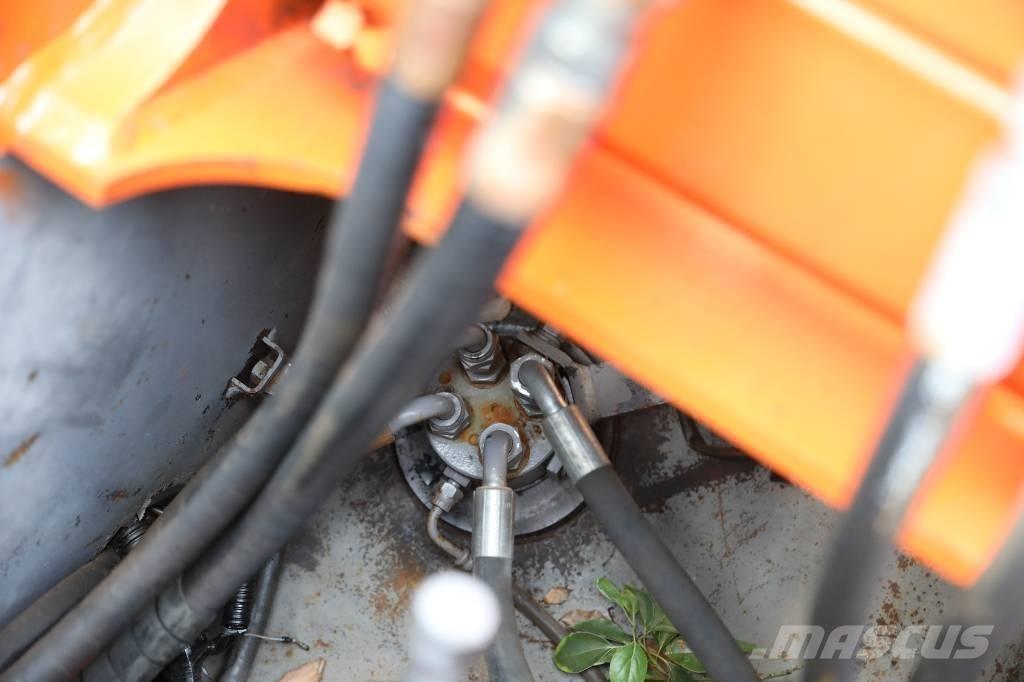 Hitachi ZX 120-6 Bageri guseničari