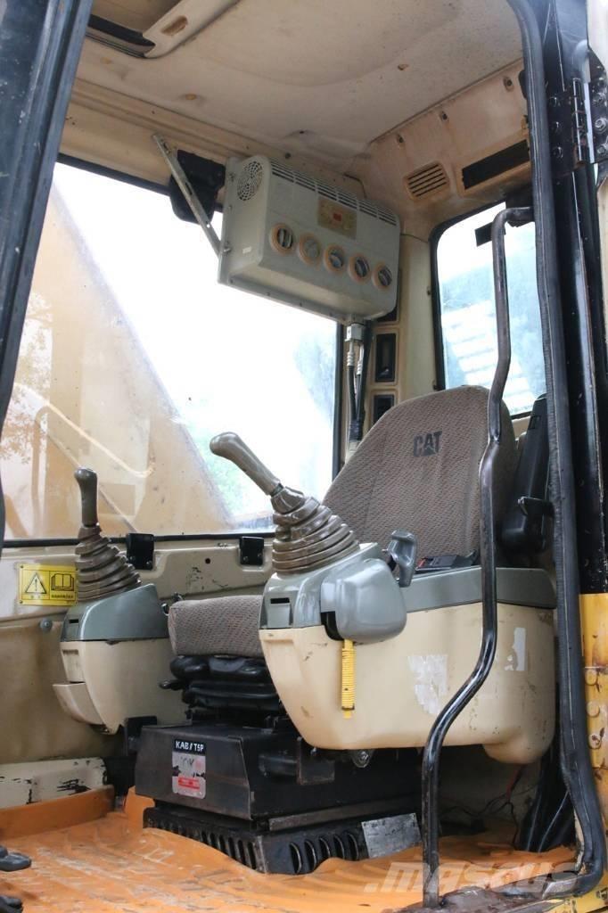 CAT 320BU Bageri guseničari