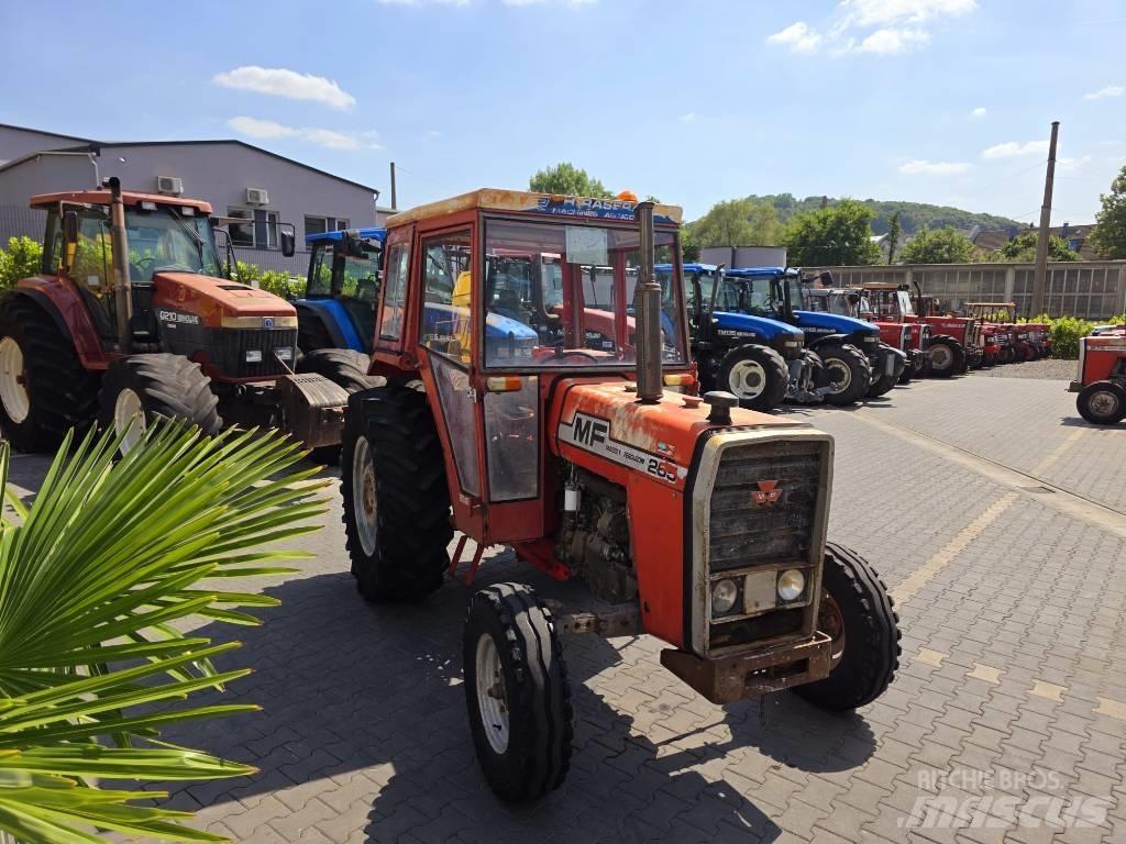 Massey Ferguson 265 Traktori